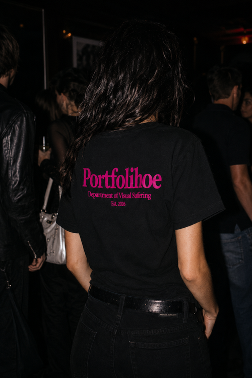 Portfolihoe Tee